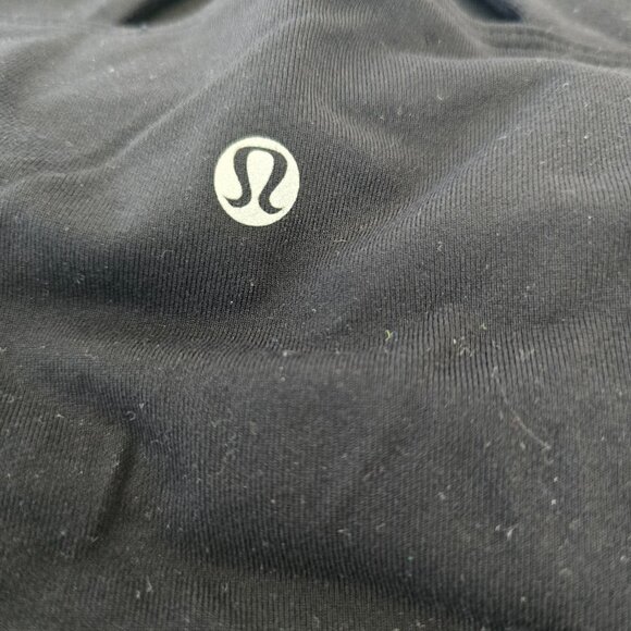 Lululemon sleeveless top - Picture 4 of 6